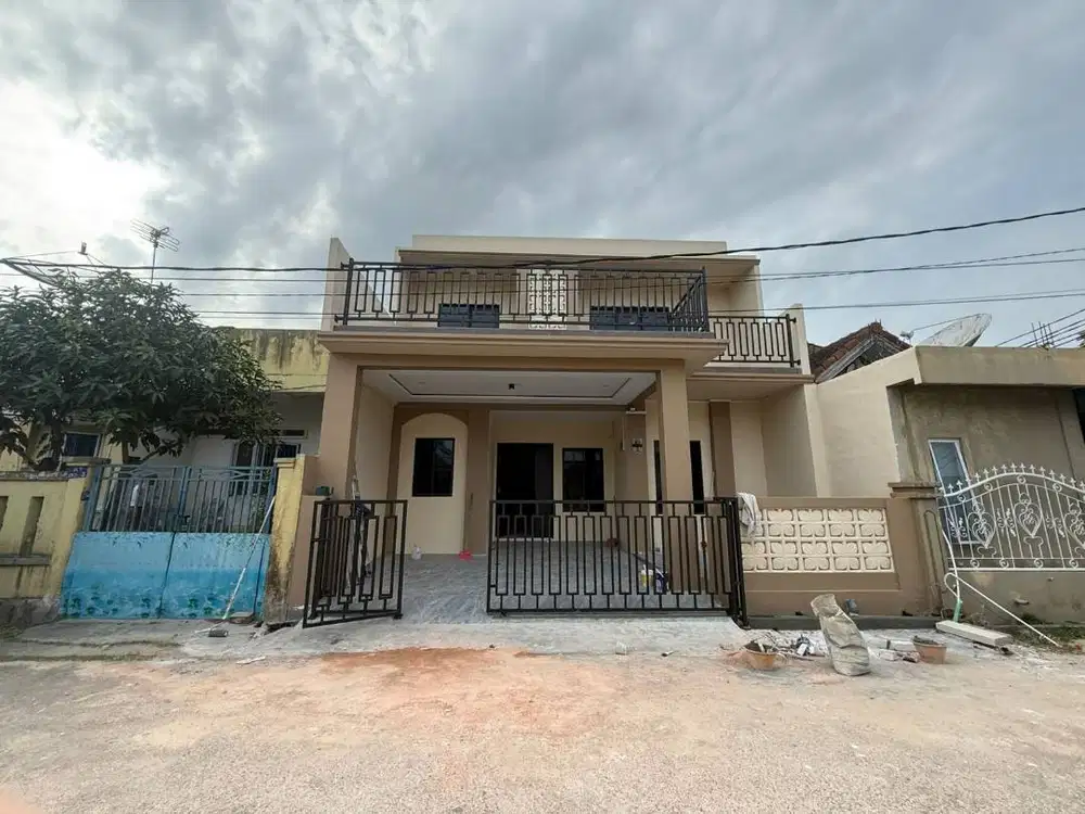 Rumah 2Lantai Cantik Full Renovasi di PLAMO GARDEN  Batam Center