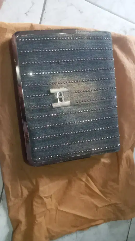 Tas wanita baru tapi blom pernah pakai