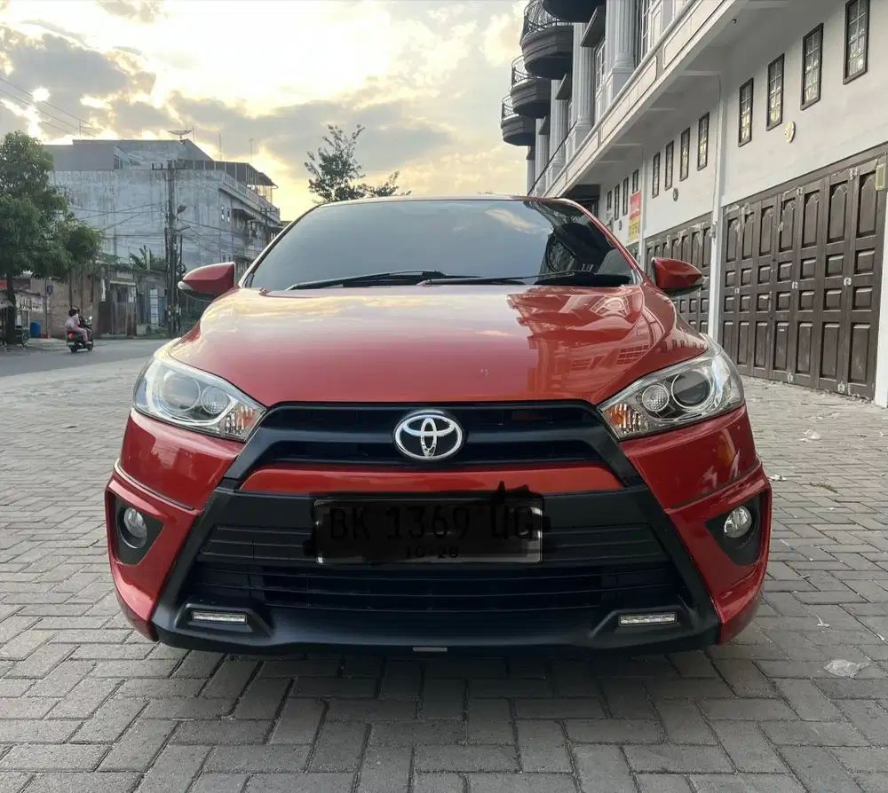 (TDP 11 JUTA!) Toyota All New Yaris 1.5 S Manual TRD Orange 2015