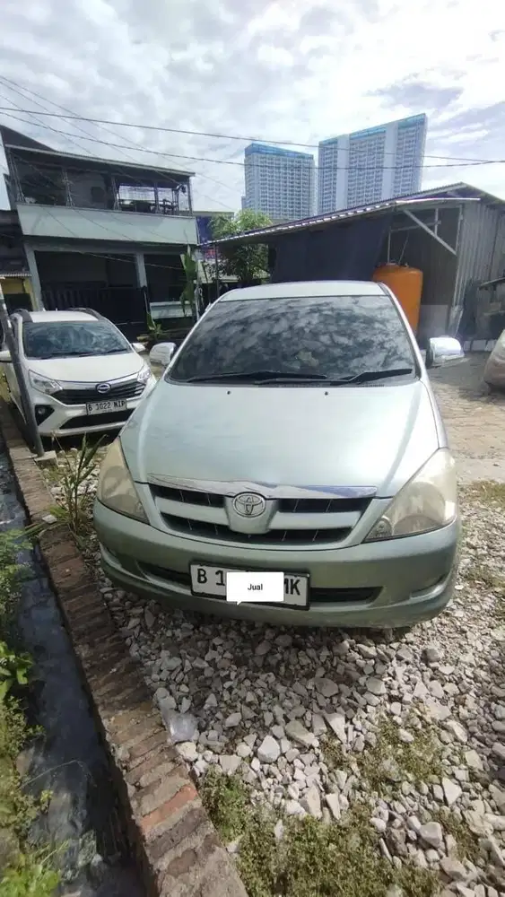 Toyota Kijang Innova 2005 Type G