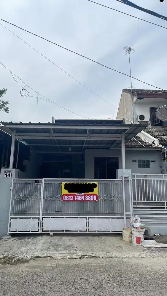 Dijual rumah 2 lantai