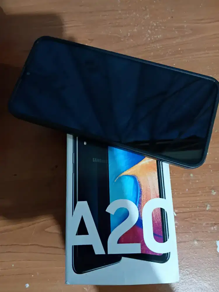 SAMSUNG A20 ORI...
