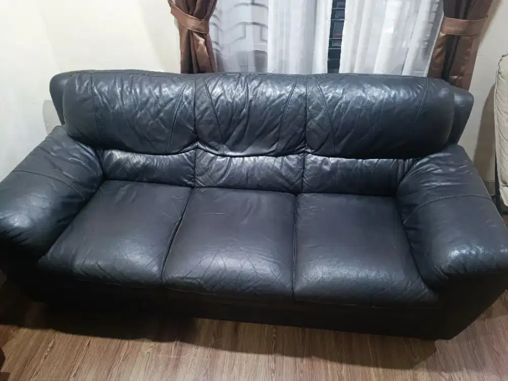 SOFA 3 SEAT INFORMA