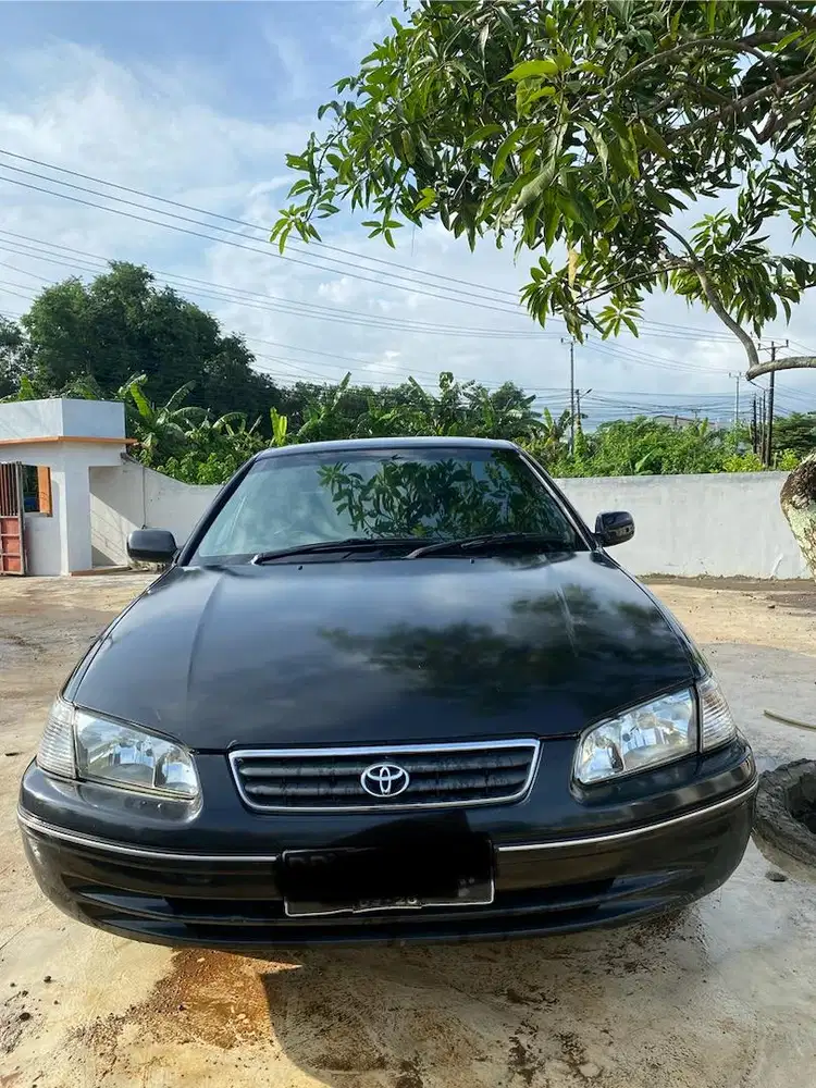 Toyota Camry (2002)