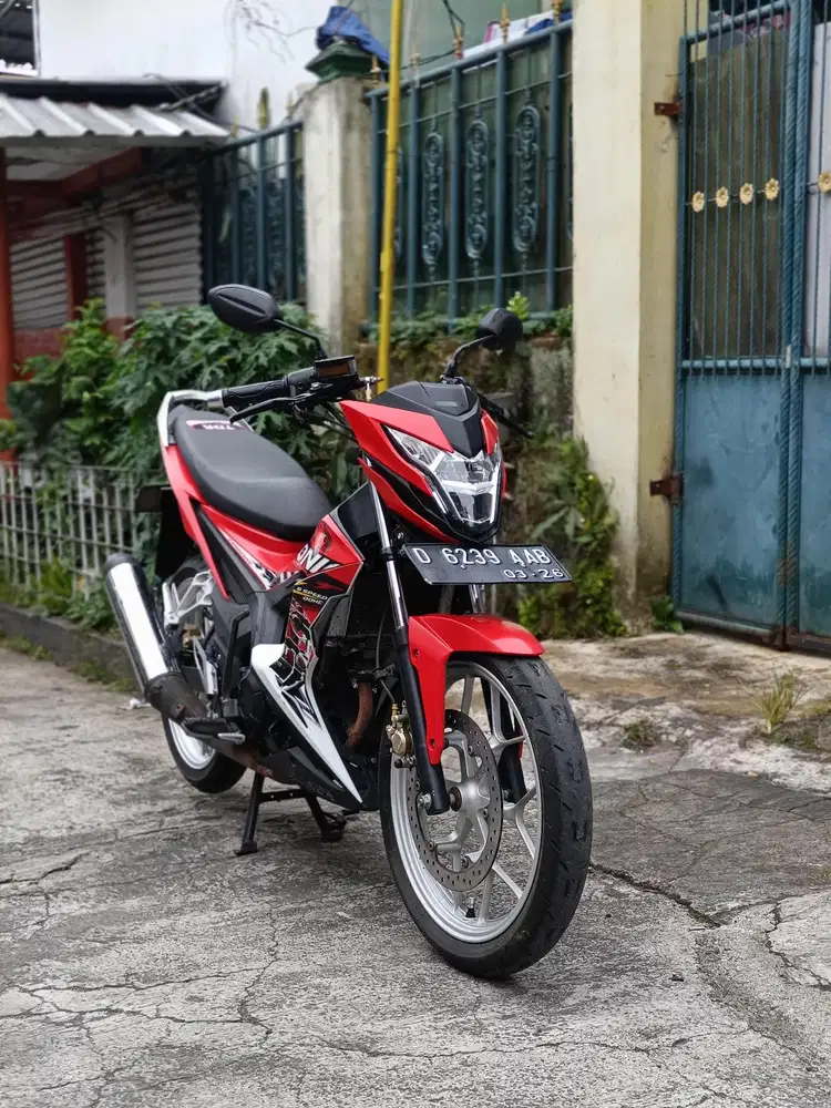 Sonic tahun 2016 full original/tt boleh gan cash lebih bagus