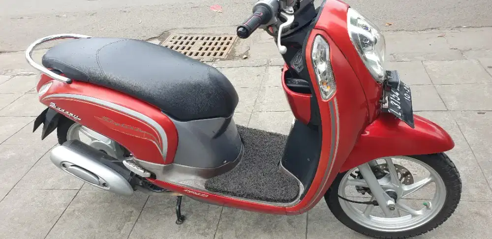 Scoopy stylish th 2016 mulus pjk hidup