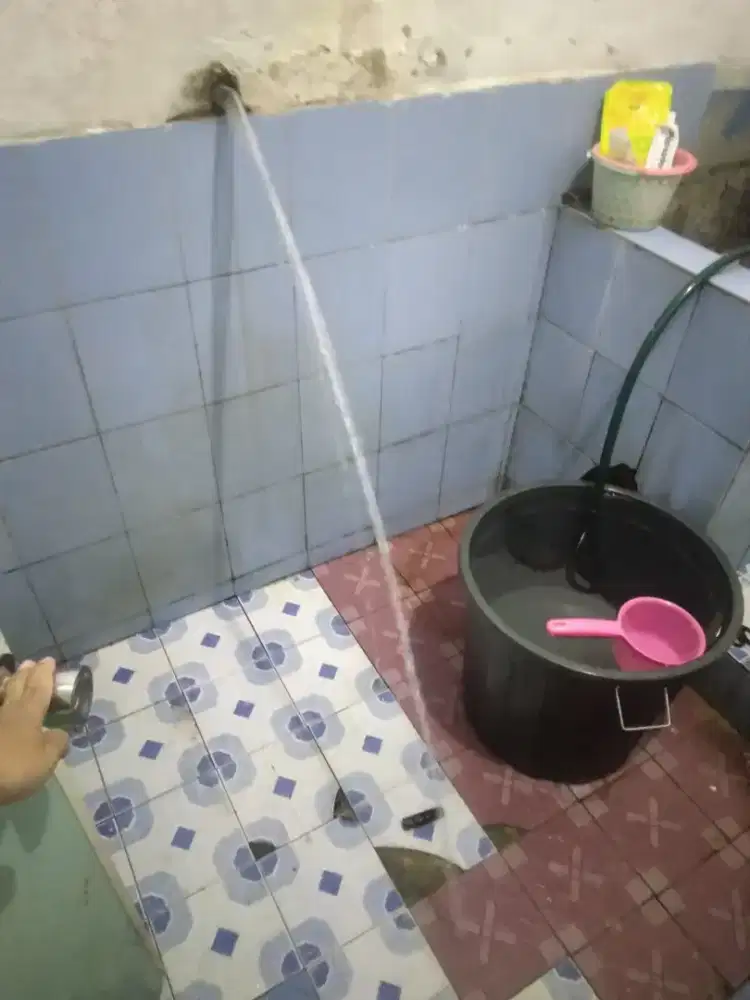 Tukang perbaikan atap bocor dan renovasi