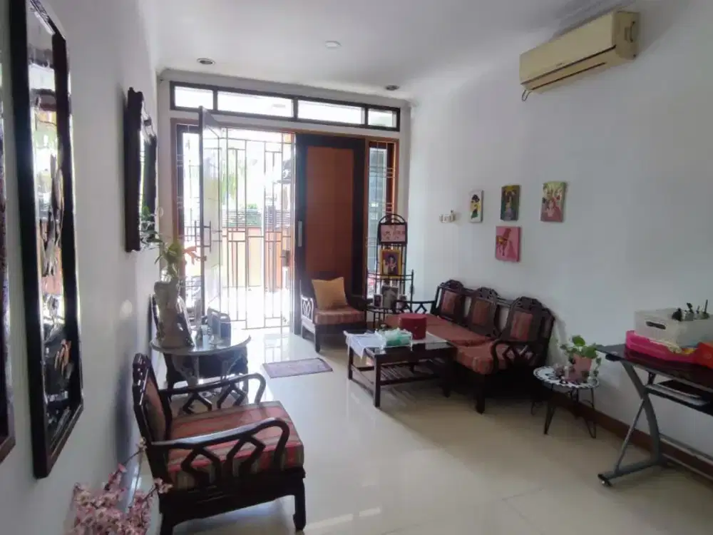 Dijual/Disewa rumah dengan lokasi prime di Kelapa Gading Jakarta Utara