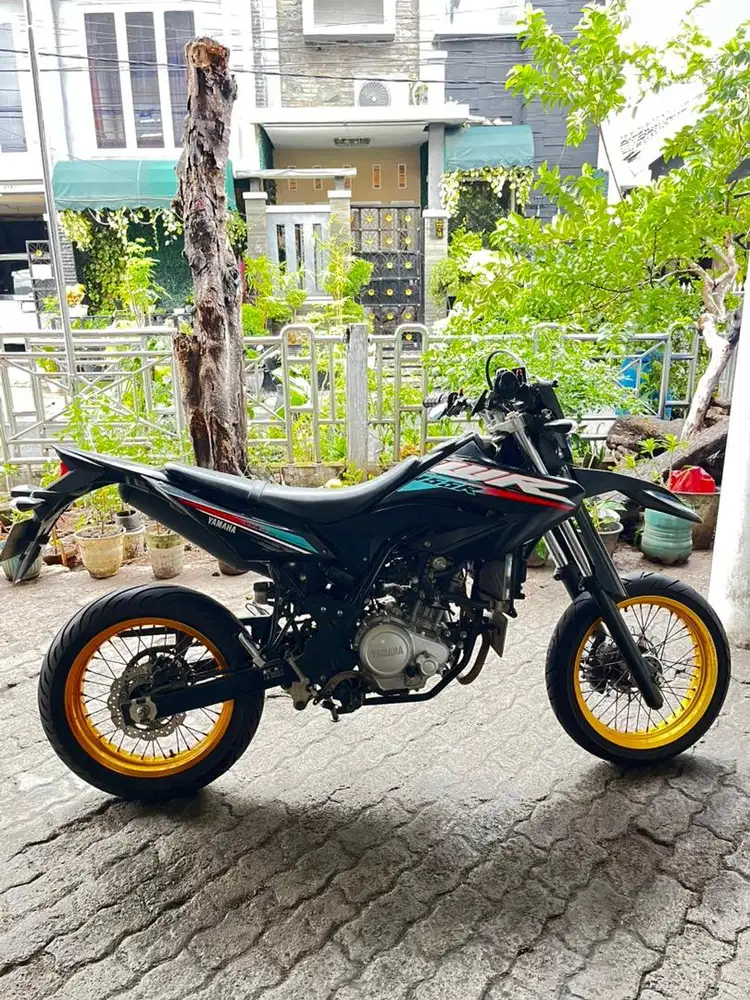Yamaha WR 155 R