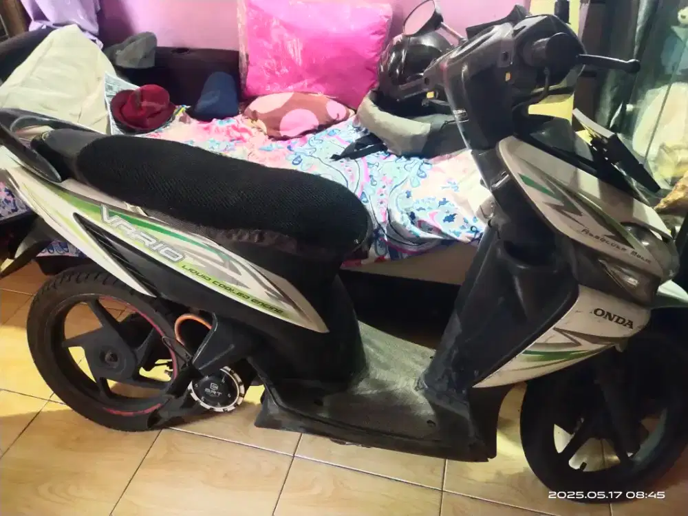 Di jual Vario listrik 2024