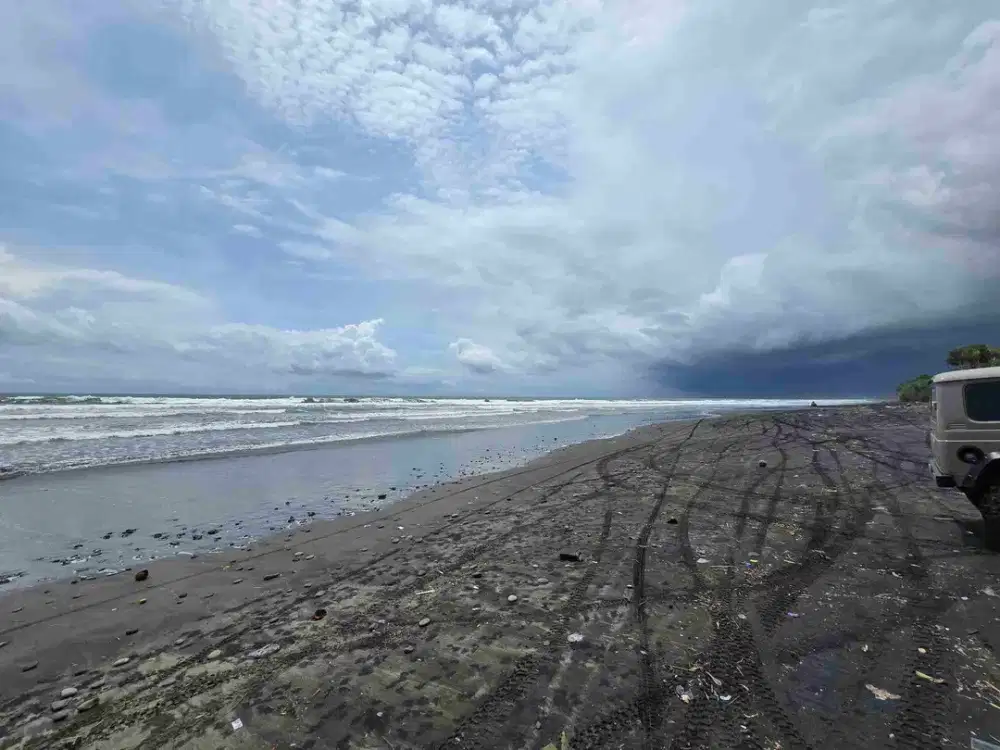 Dijual tanah los pantai di lingkungan villa pantai pasut tabanan bali