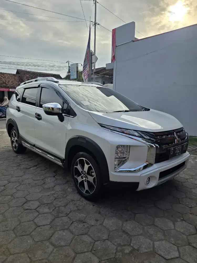 Xpander cross manual antik