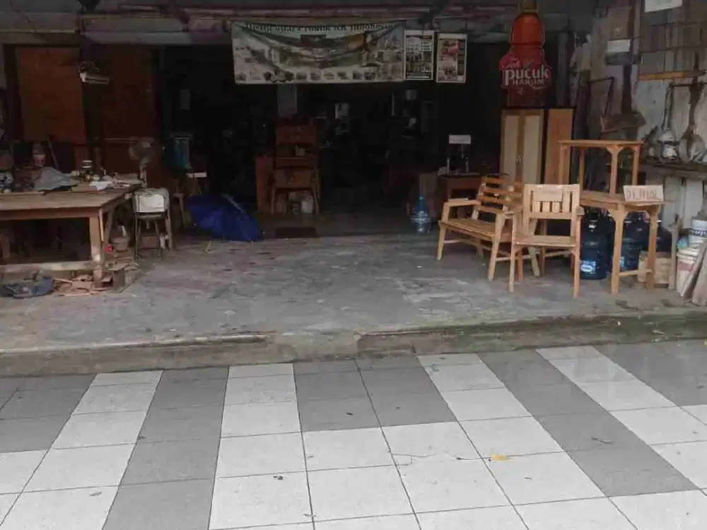 Oper Hak Sewa Ruko Strategis di Jalan Utama Urip Sumoharjo