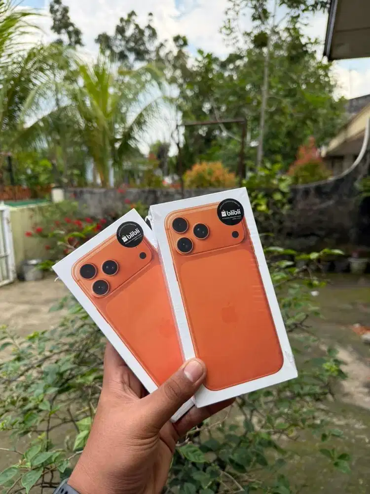 NEW SEGEL iPhone 17 PRO MAX 256GB ORANGE GARANSI 1 TAHUN RESMI IBOX