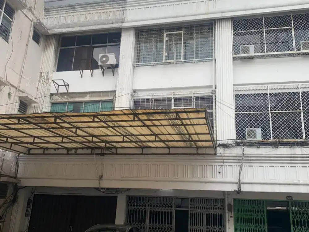 Jual Cepat! Ruko 4 Lantai Siap Huni Dekat Stasiun Senen di Kemayoran - Jakarta Pusat