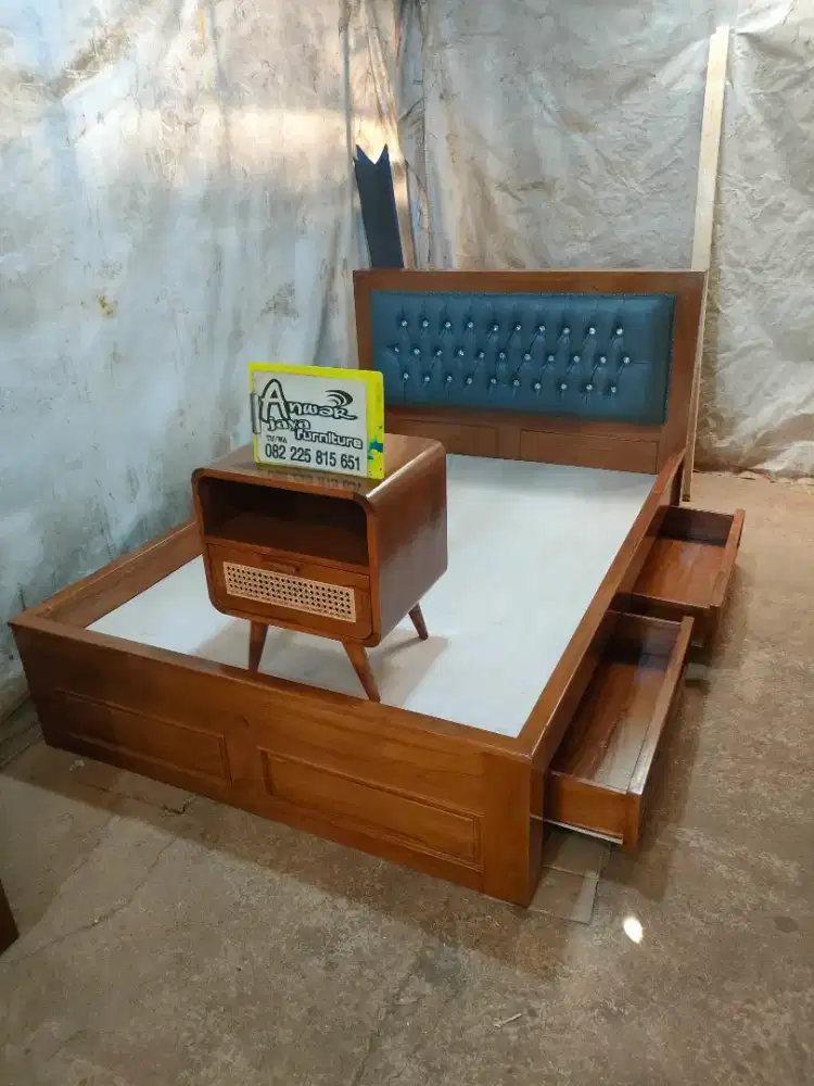Tempat tidur minimalis set nakas full kayu jati