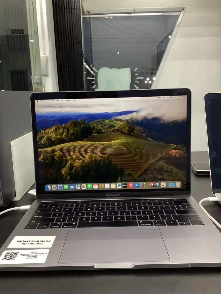 MACBOOK PRO 2018 RAM 16/256GB
