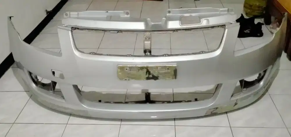 Bemper depan mobil swift