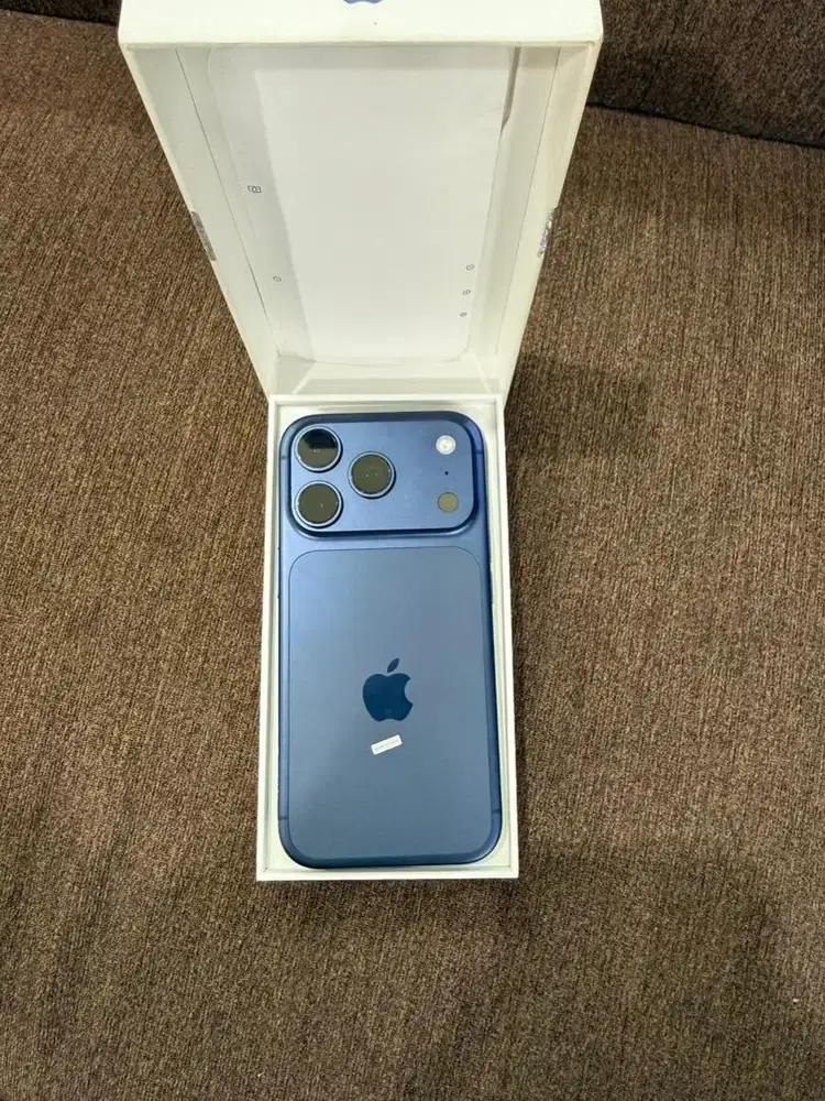 iphone 17 pro 256 deep blue ibox
