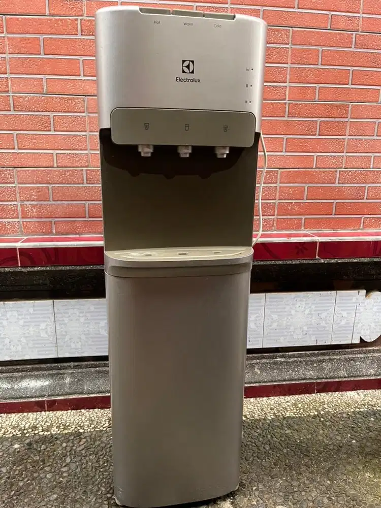 Dispenser elextrolux