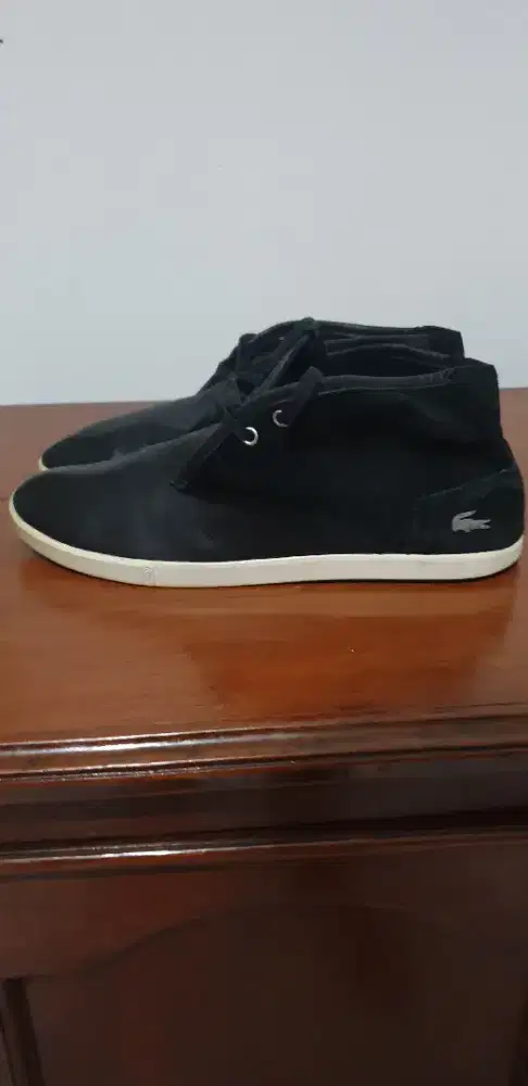 SEPATU LACOSTE MID SECOND
