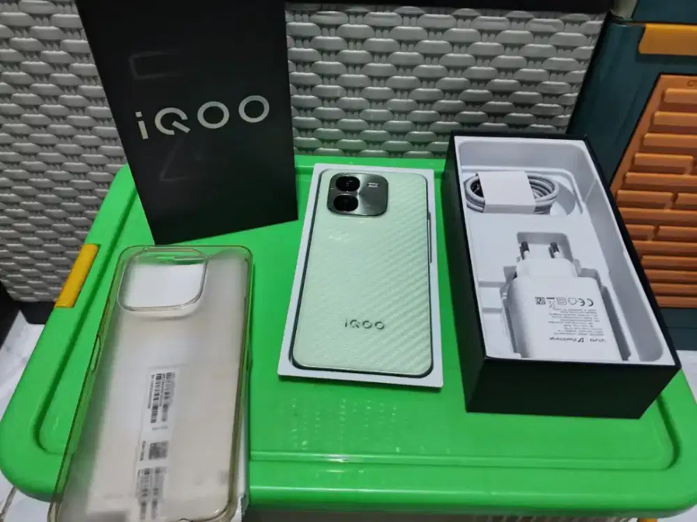 Iqoo Z9x 5G fullset 8/128gb mulus like new normal ori semua acc