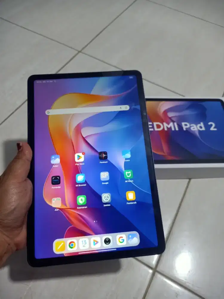 Xiaomi Redmi Pad2 Ram 4Gb/128Gb lengkap