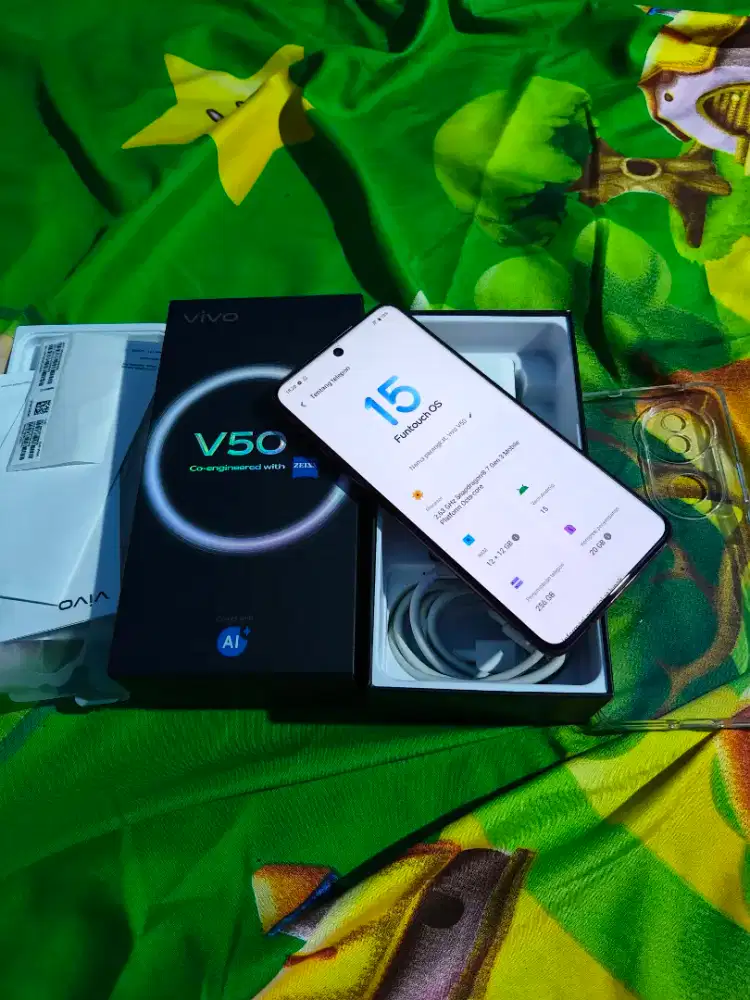 Vivo V50 5G ram 12/256 fullset original