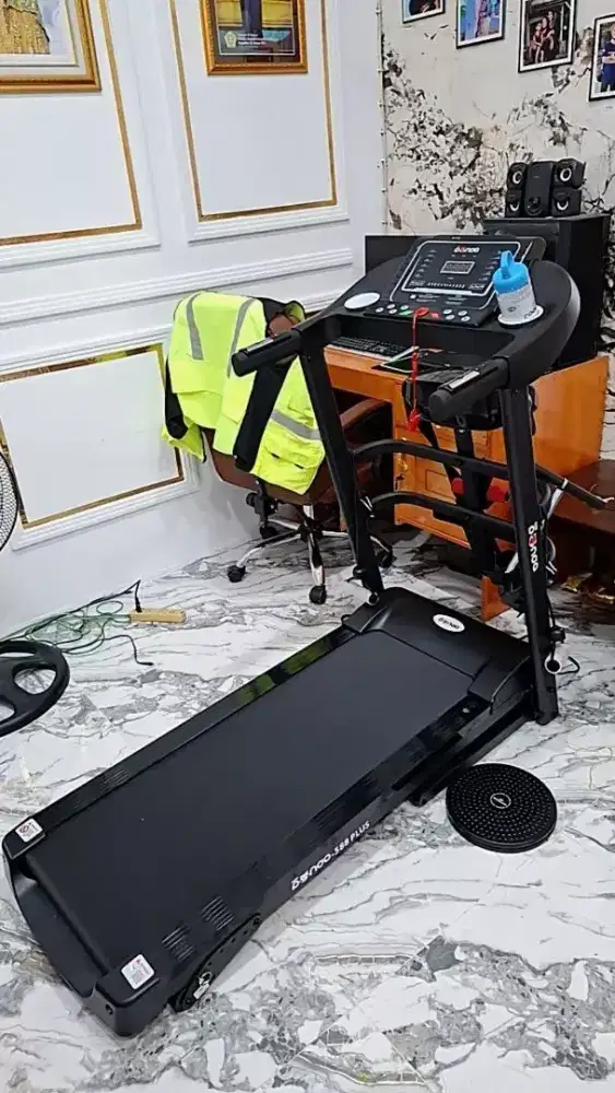 MOTORIZEED TREADMILL DAVANA