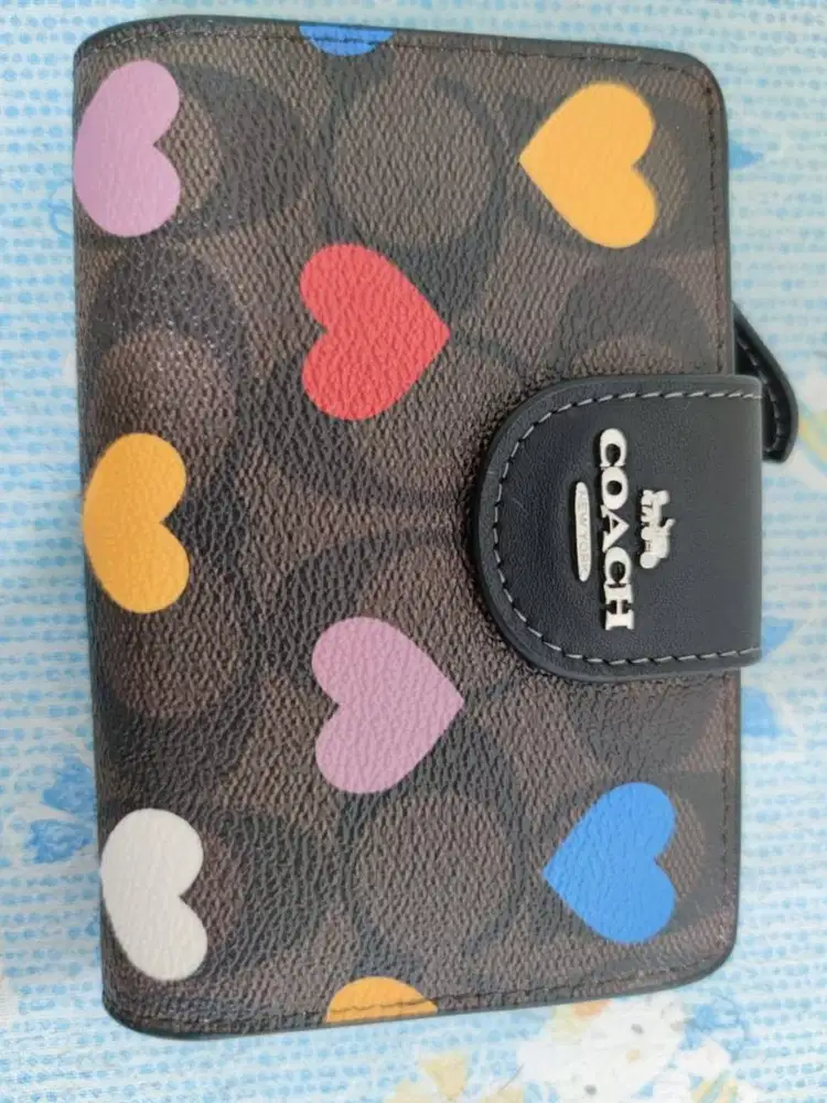 Dompet Wanita kondisi baru