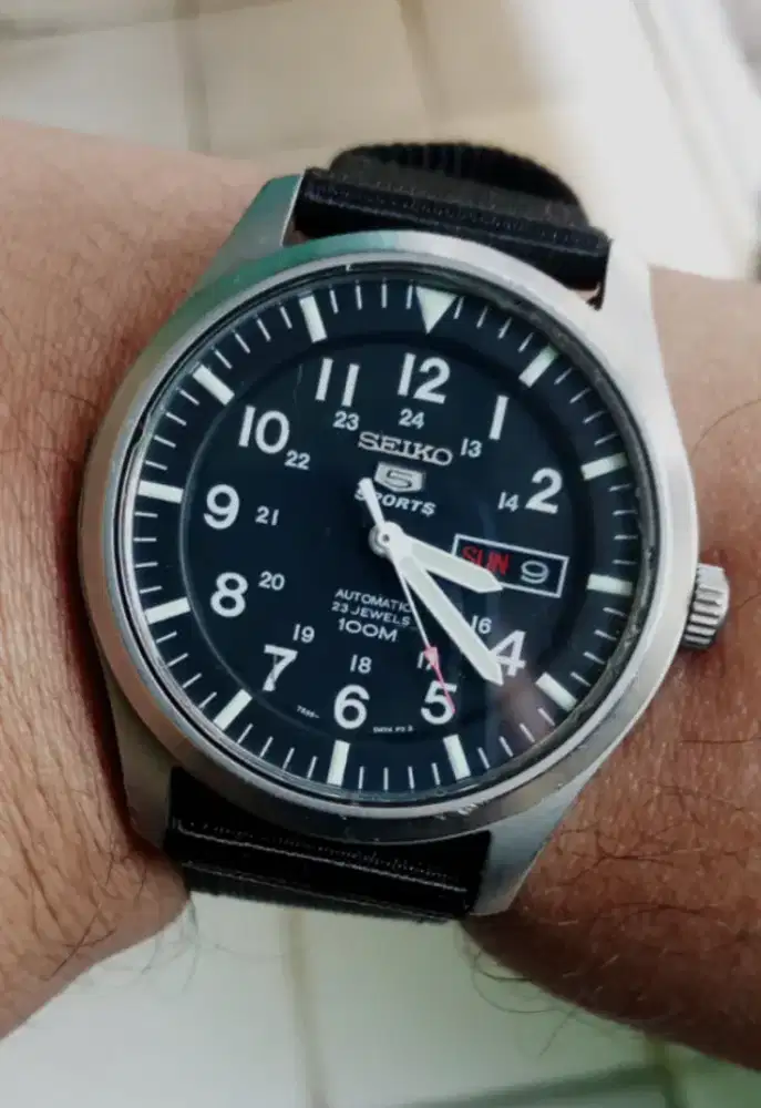 Seiko 5 Sports SNZG15K1