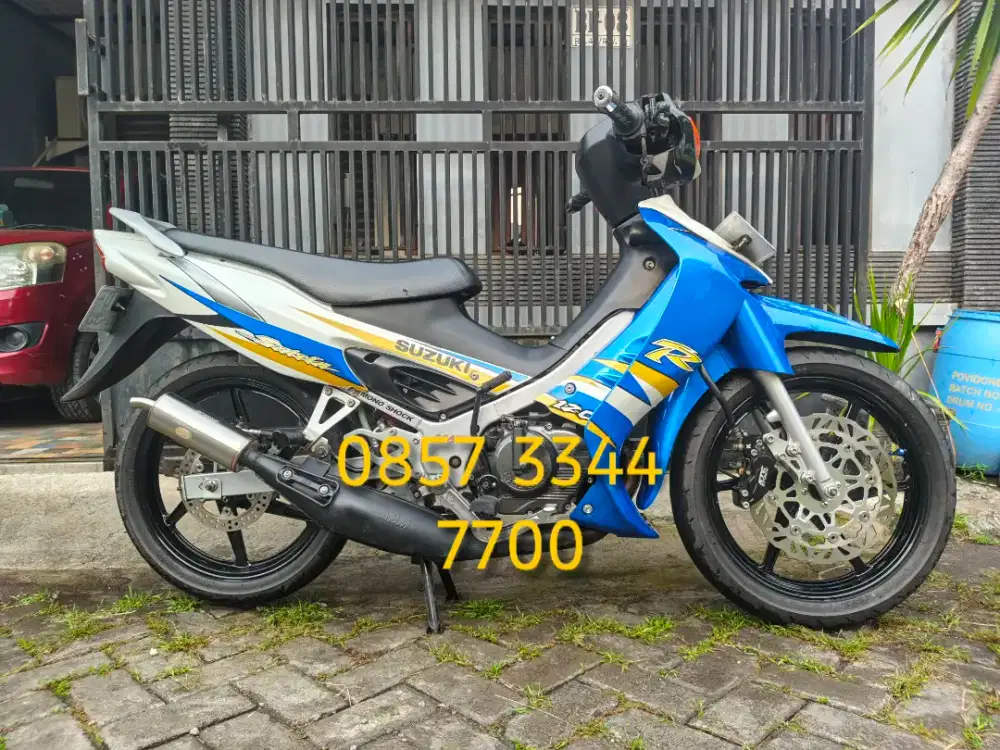 Suzuki satria hiu 2004 putih biru