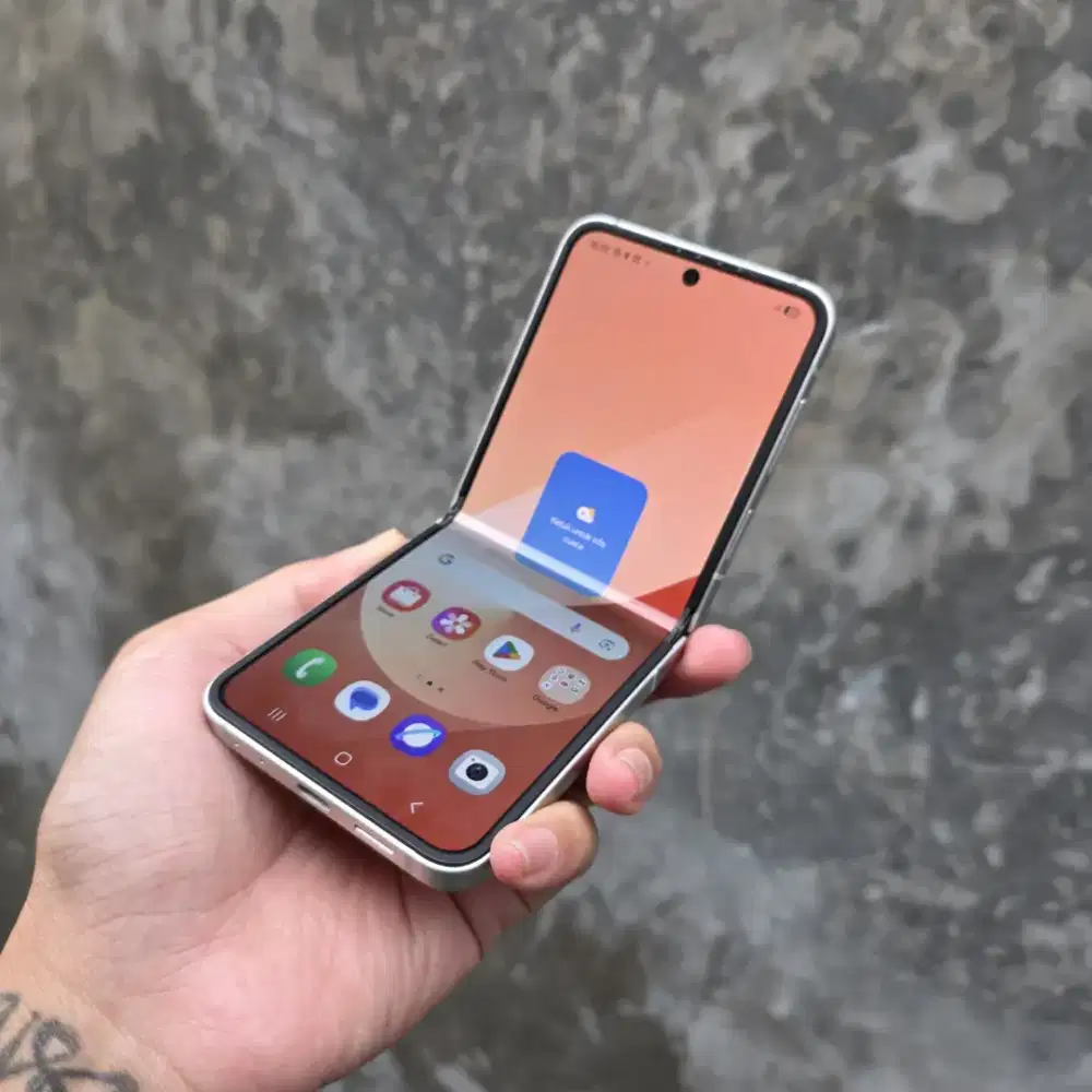 Samsung Z Flip 6 5G - 12 256Gb | Bekas | Second | 2nd