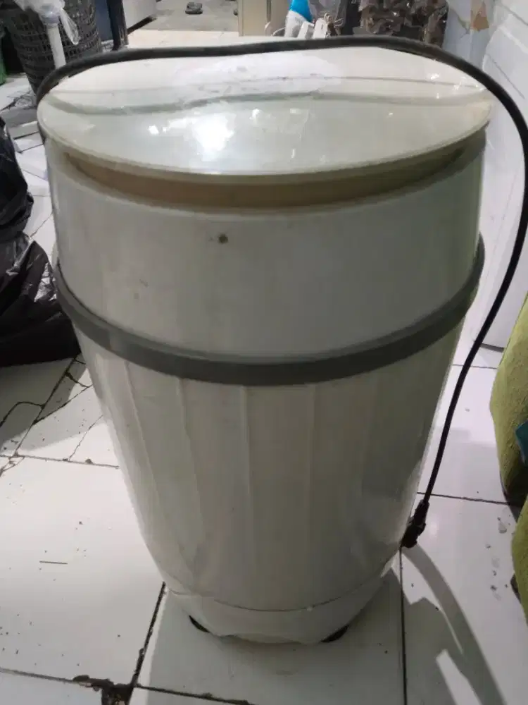 Mesin cuci mini mito