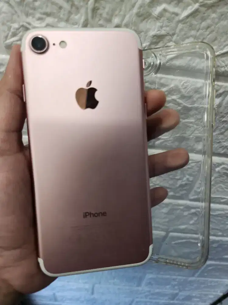 I Phone 7 128gb all operator like new