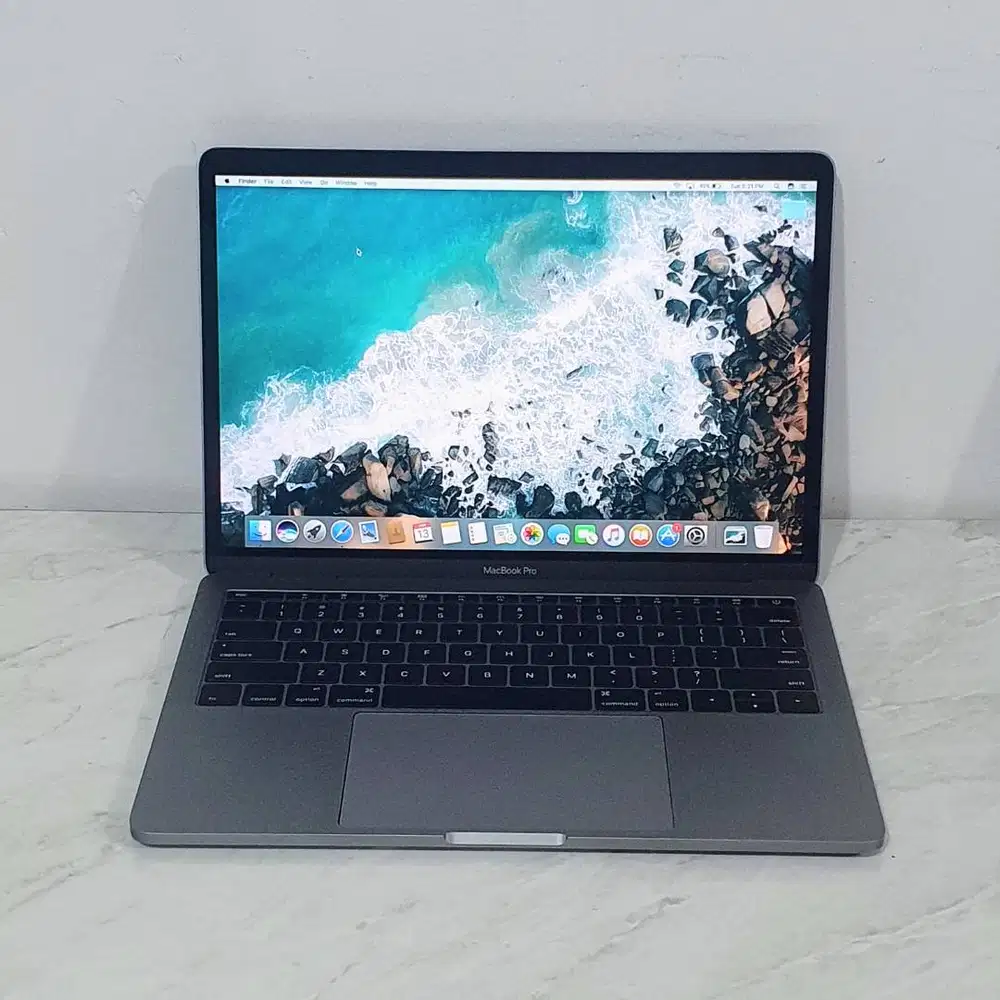 MacBook Pro 13” 2016 | Core i5 | 8GB RAM | SSD 256GB