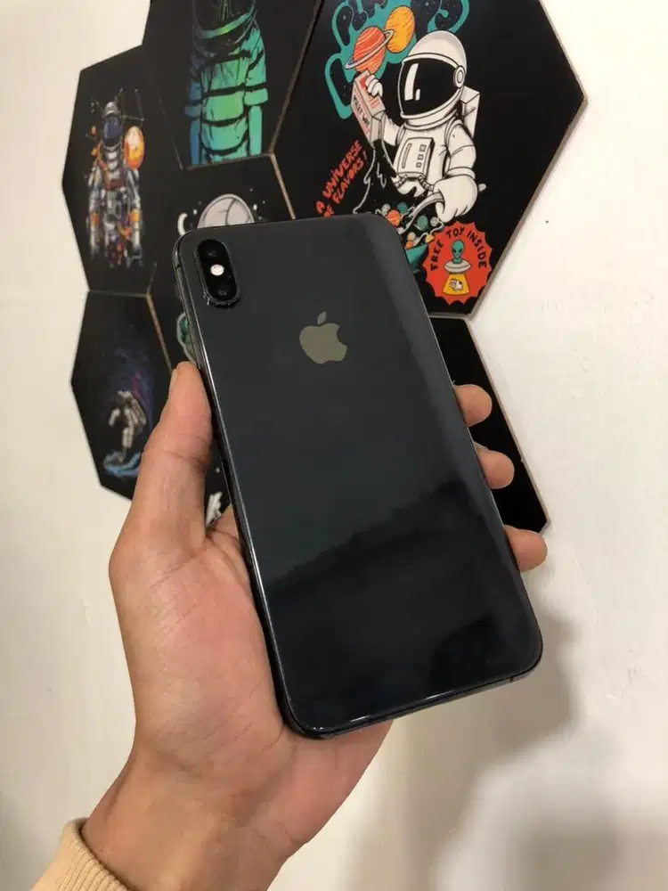 Iphone XS Max 64 GB Fullset Mulus