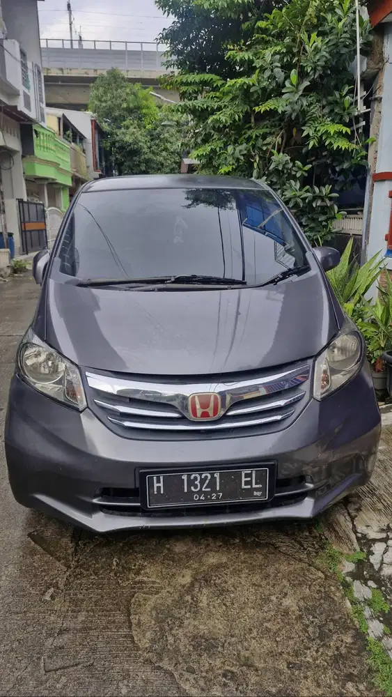 Dijual honda freed sd 2010 bekasi