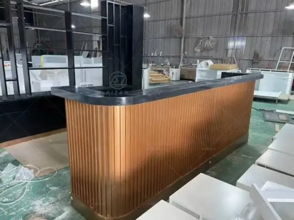 Dibutuhkan waiters untuk ditempatkan di pik