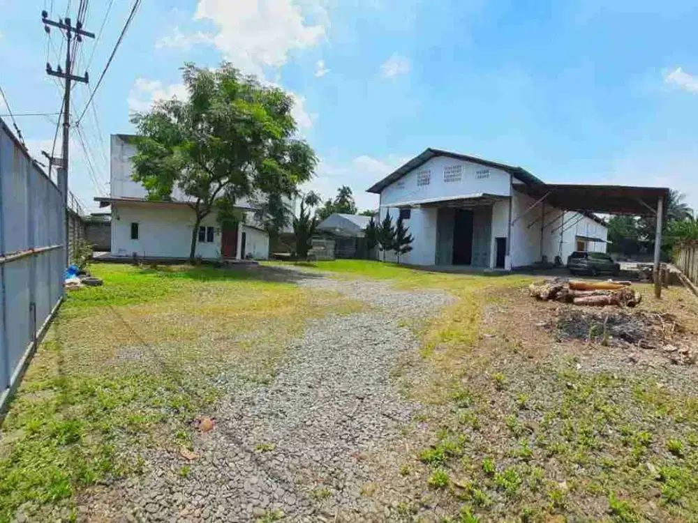Disewakan Gudang Luas Jalan Besar Tandem
