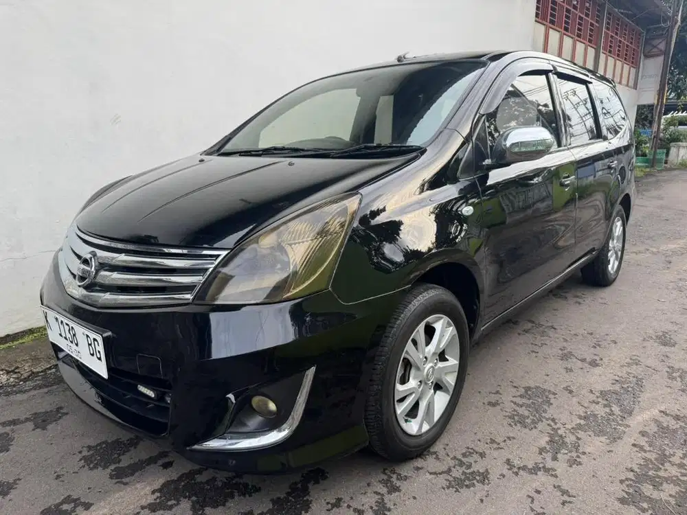 Nissan Grand Livina SV manuaL 2013