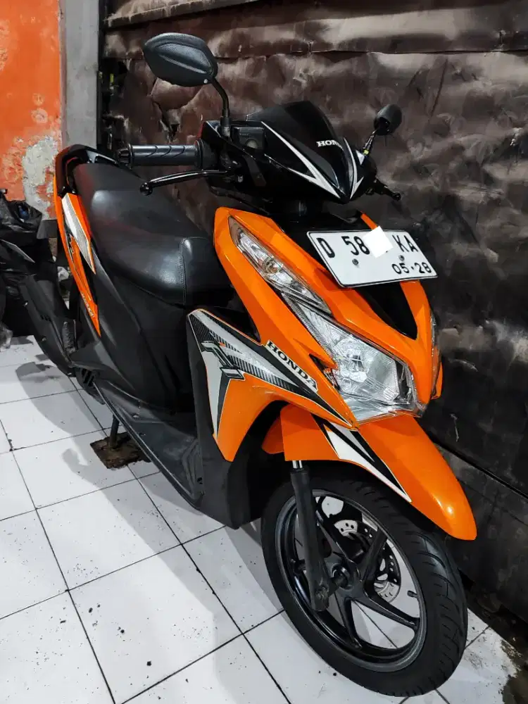 Honda Vario 125 Fi ESP 2013 KZR