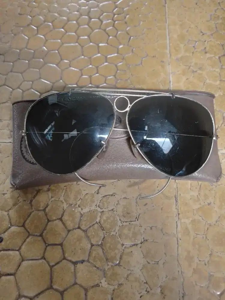 Kacamata rayban djadul