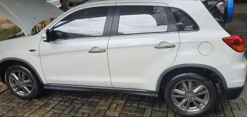 Mitsubishi Outlander (2013)