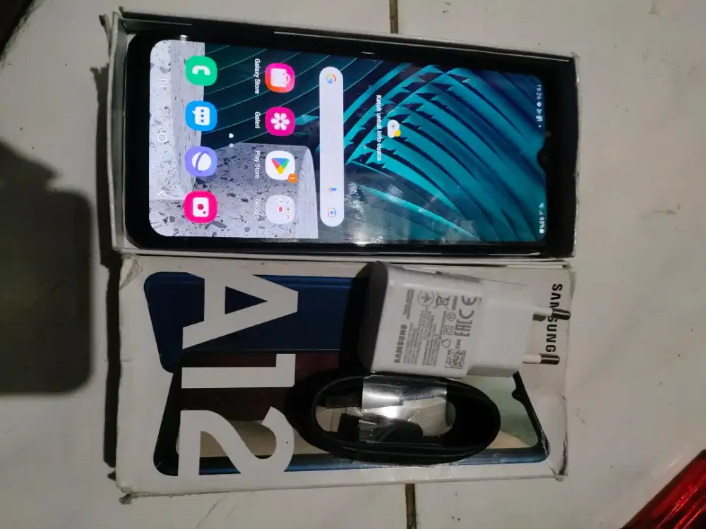 Samsung a12 4/128