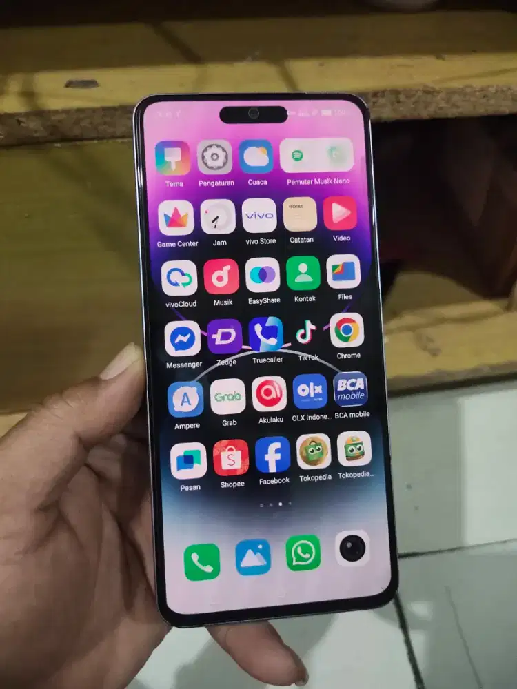 Vivo V29E 5g 8/256gb batangan minus retak helai