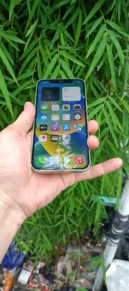 Iphone 12.   Inter 128 gb