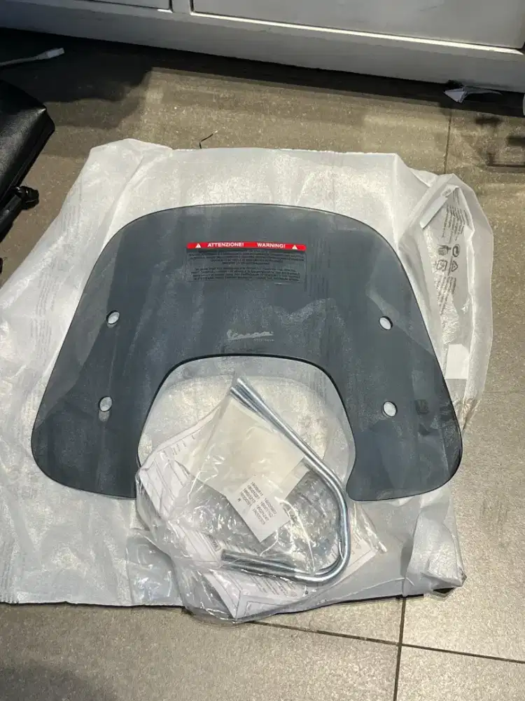 Flyscreen smoke for vespa sprint