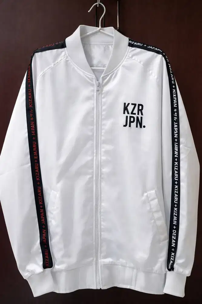 Ppreloved - Jaket Kizaru Japan Original Size L No Minus  Jarang dipake