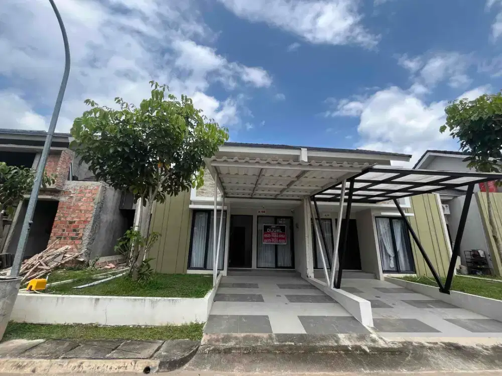 Dijual Rumah Siap huni full interior lokasi The Breeze Cgc